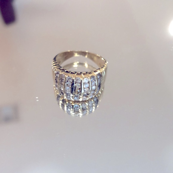 Gold Cocktail Ring - Picture 3 of 3